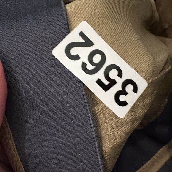 BCG Athletic Golf Shorts Men 40W Tan Khaki 9” Inseam Performance Fabric Casual - Picture 11 of 11